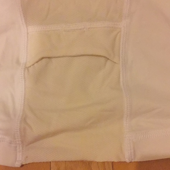 Tank - Picture 3 of 4